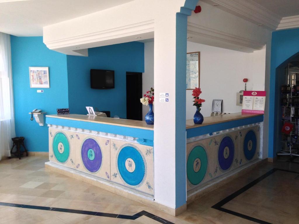 Appart Hotel Rodes Mezraia ภายนอก รูปภาพ